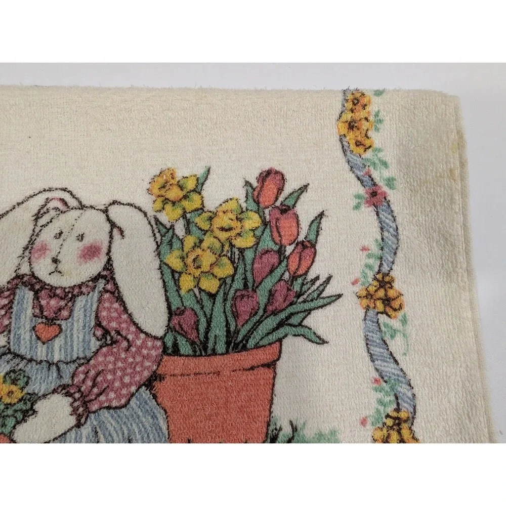 Vintage Easter Bunny Garden Hand Towel Fringe Cream Cottagecore USA Made